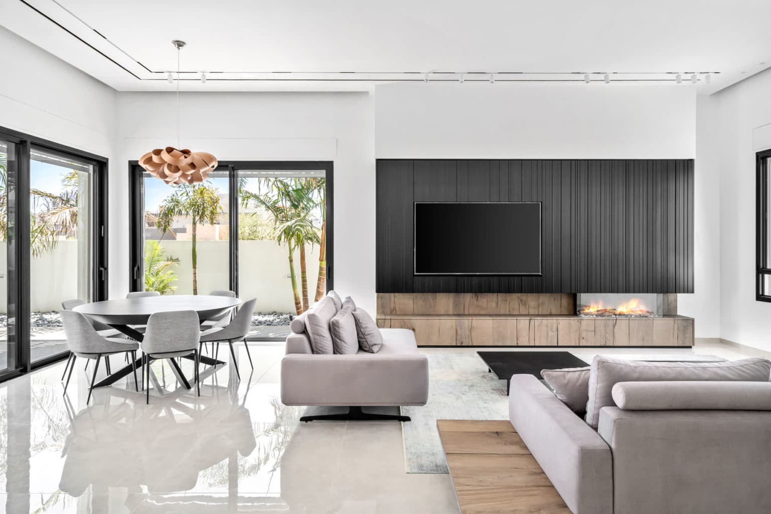 AH House